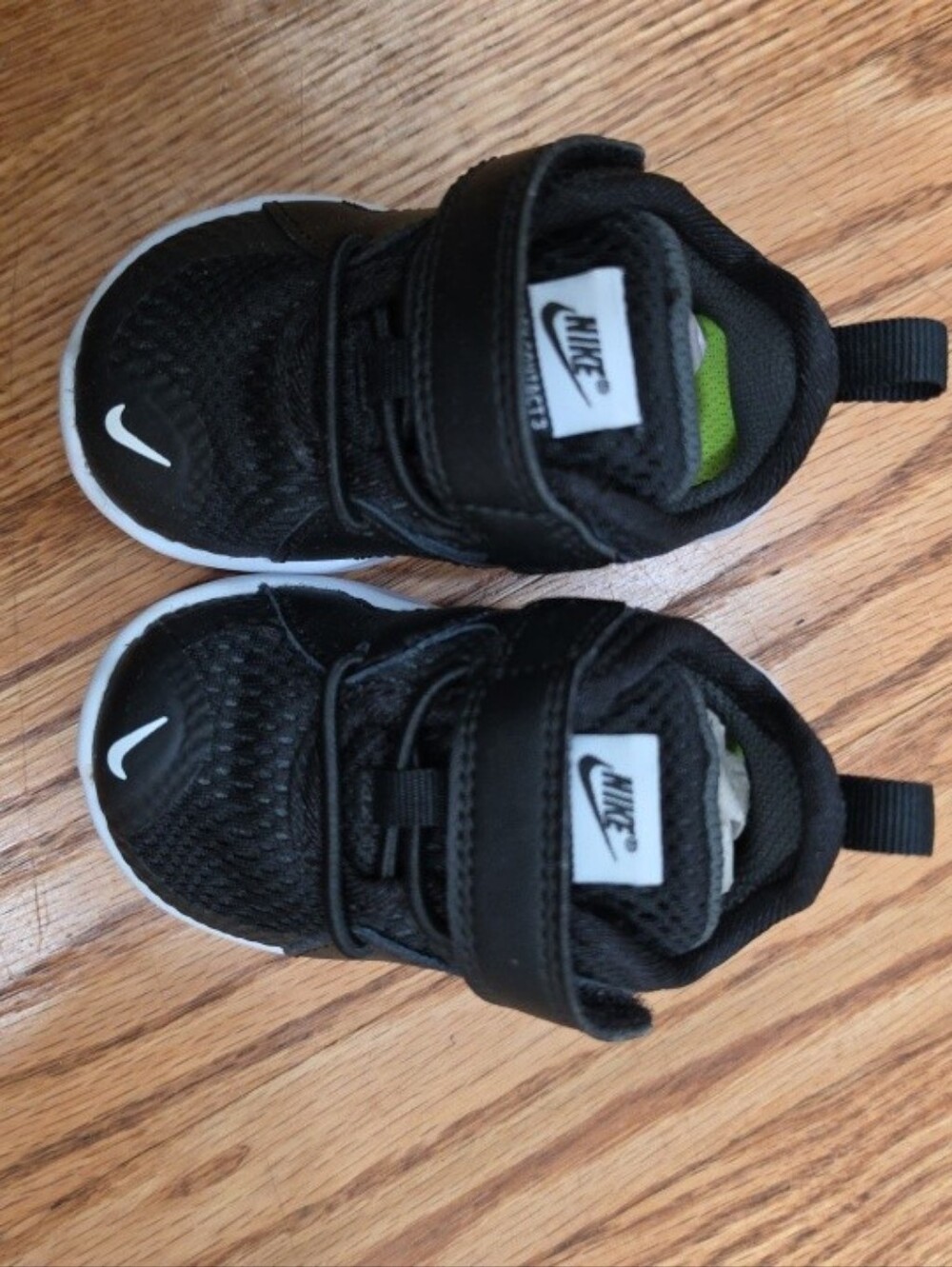 Nike Toddler Boy’s shoes 3c